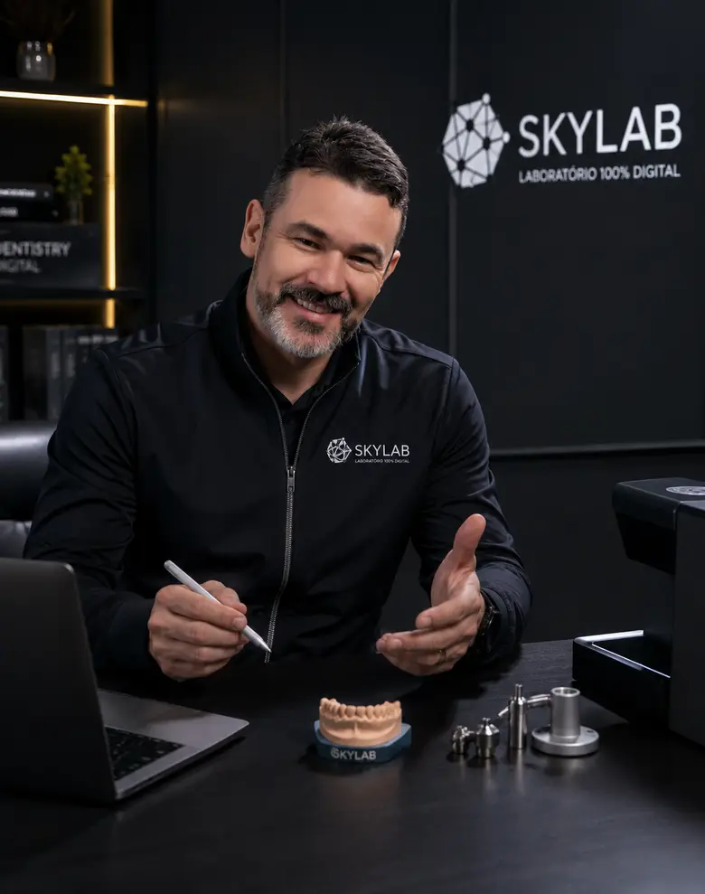 Suporte clínico e digital Skylab